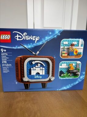 Lego set 40774 Classic Animation Scenes Disney Retro TV Display NWT